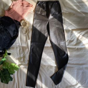 Wilfred Free Legging